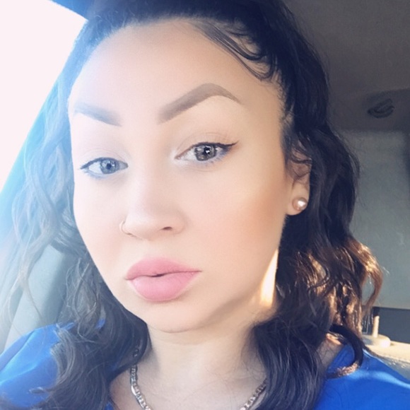 justinecandi21